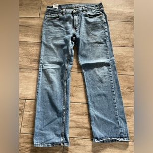 Men’s Levi’s Signature Relaxed jeans, Size 33 x 30